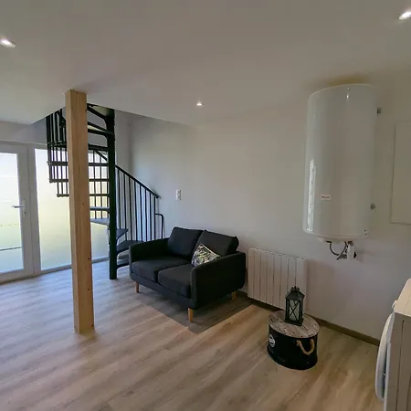 Maison 4 Pers A Entre Et Montagne Avec Terrasse - Fr-1-589-836 컨트리하우스 제라르메르